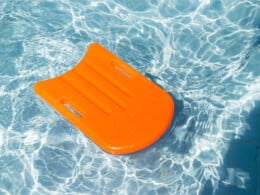 best-swimming-kickboards