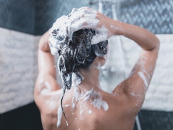15 Best Swimmer Shampoos For Chlorine Removal Reviews 2020