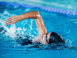 best-swim-caps-for-long-hair