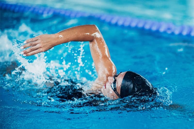 best-swim-caps-for-long-hair