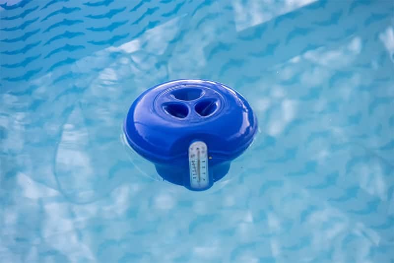 best-floating-pool-chlorine-dispensers