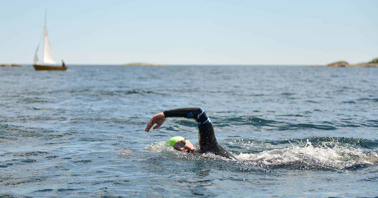 10 reasons why open water swimming rocks