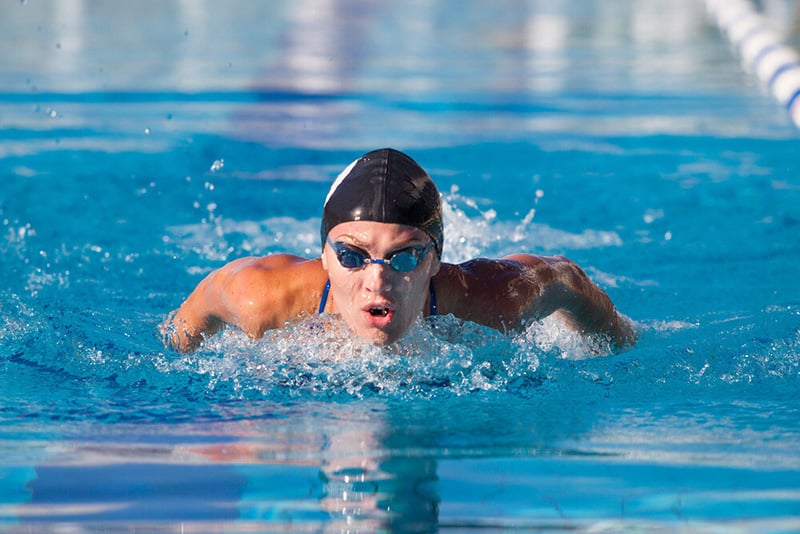 breathing in butterfly stroke