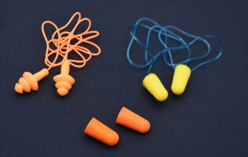 earplugs