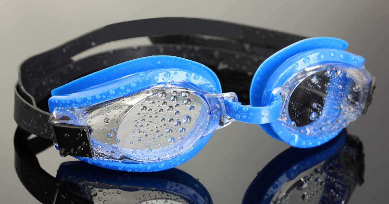 how to keep swimming goggles from fogging up