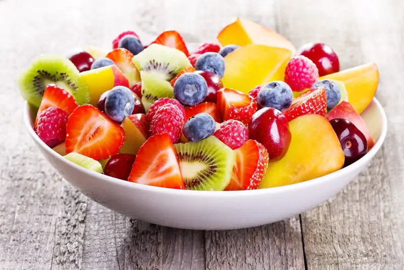 Fruit salads are good for consumption before swimming