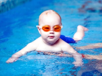 Benefits-of-Baby-Swimming