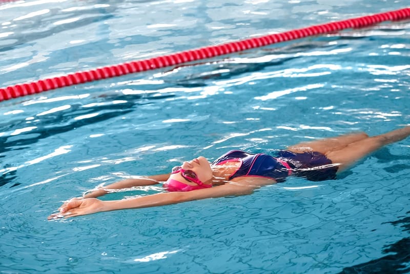 You-should-float-naturally-on-water